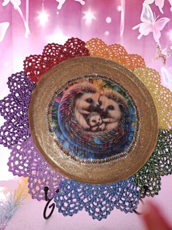 Hedgehogs family embellished platter